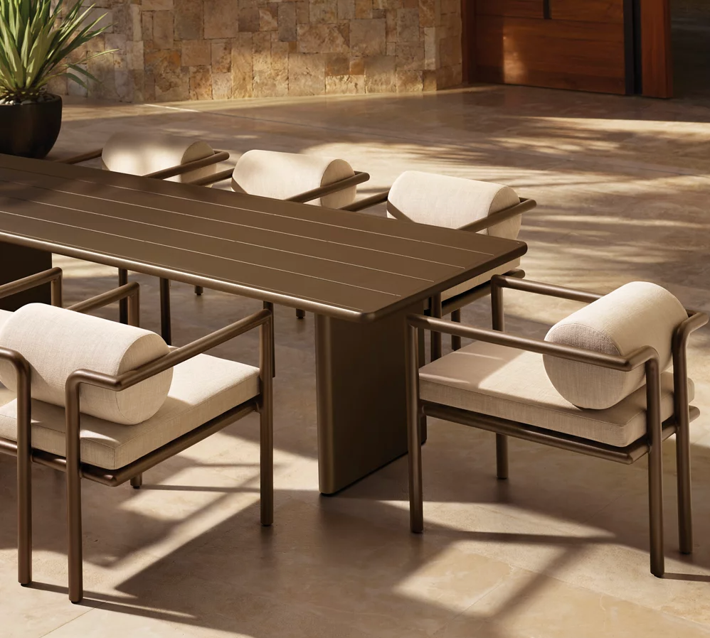 Vireon Dining Table