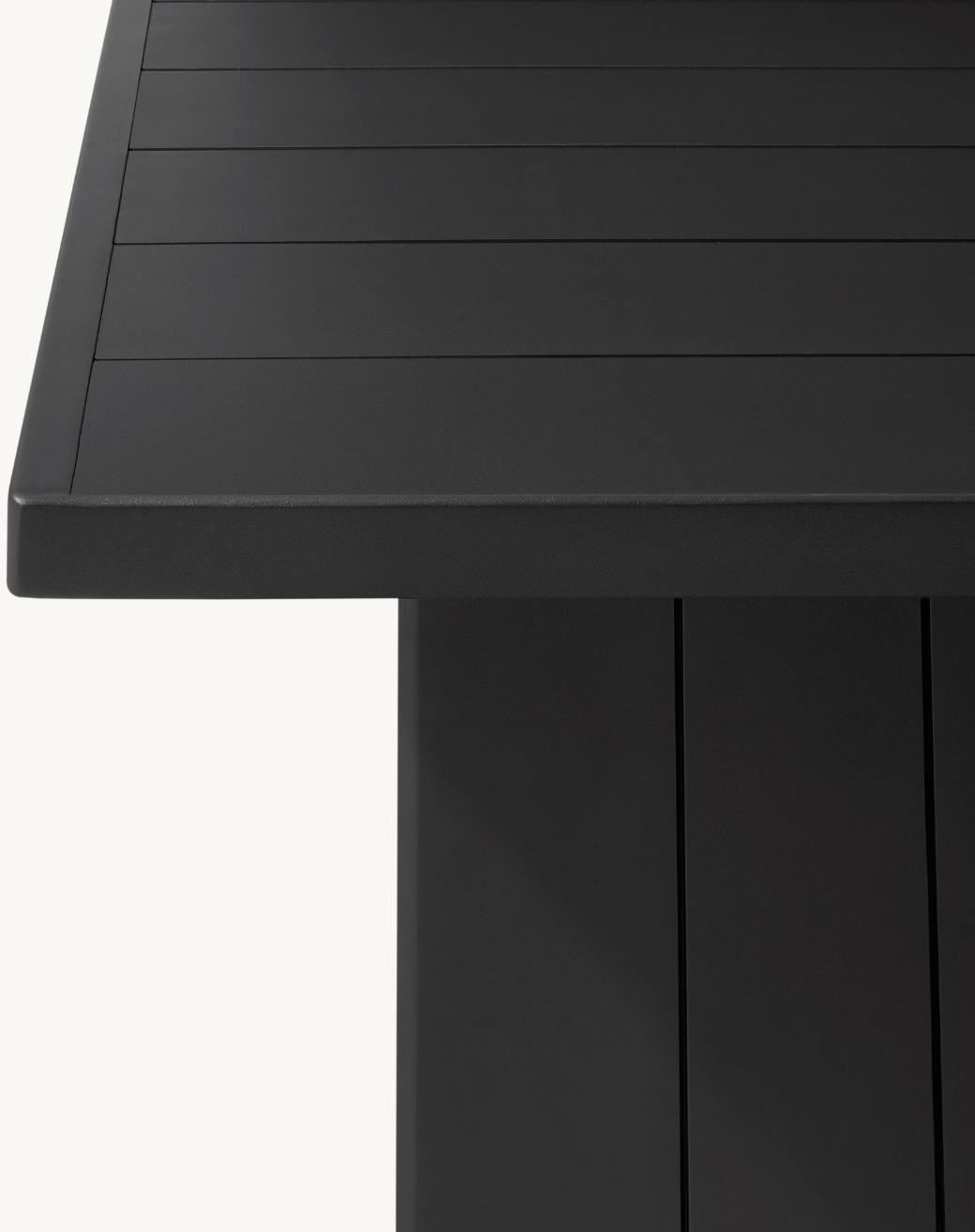 Nadir Dining Table
