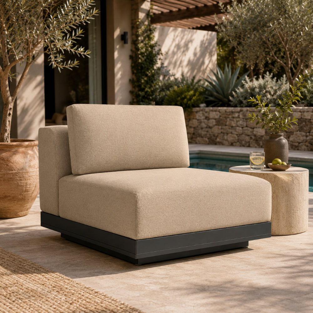 Nadir Lounge Chair