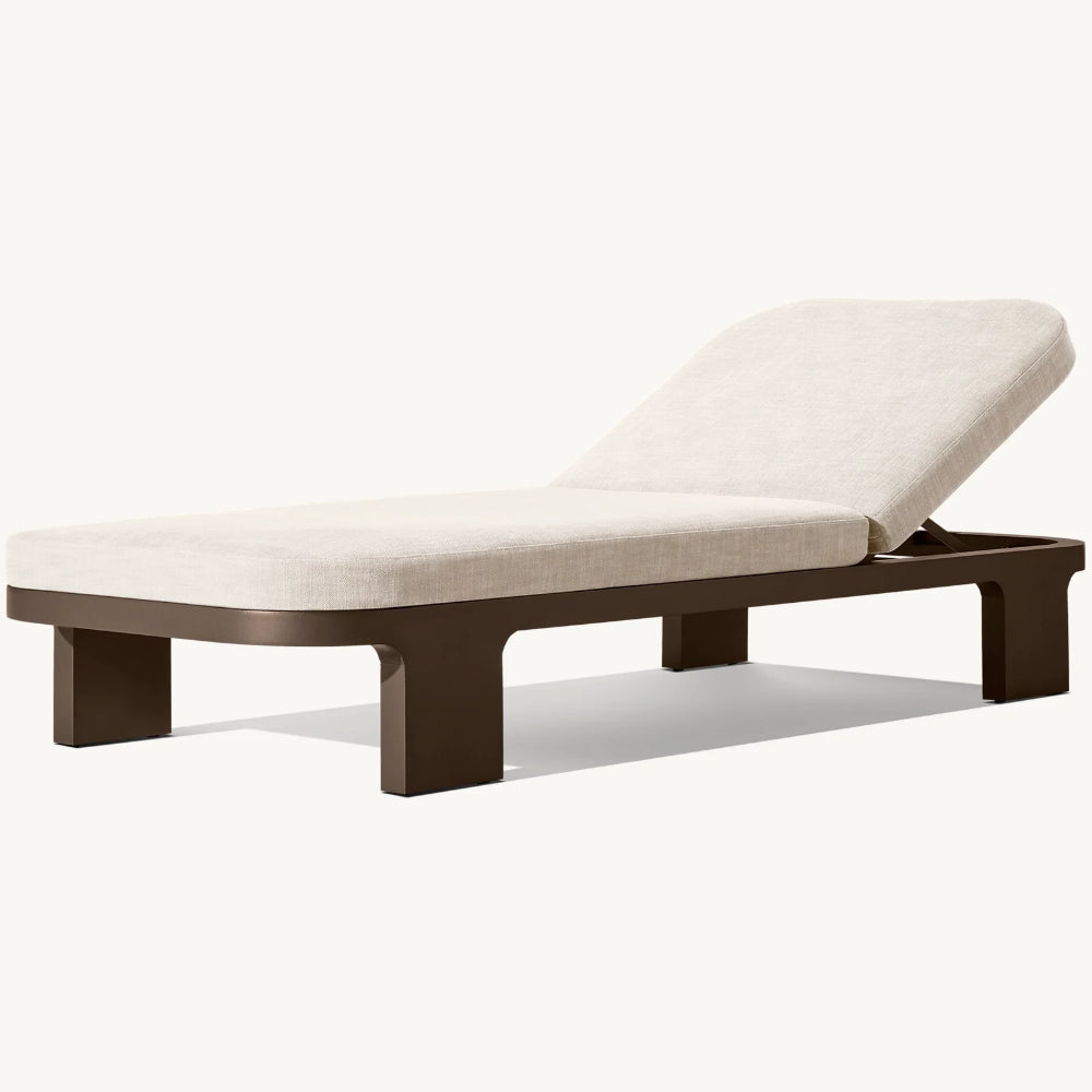 Orion Lounger