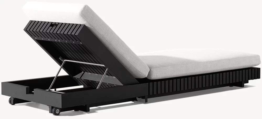 Cosmos Lounger