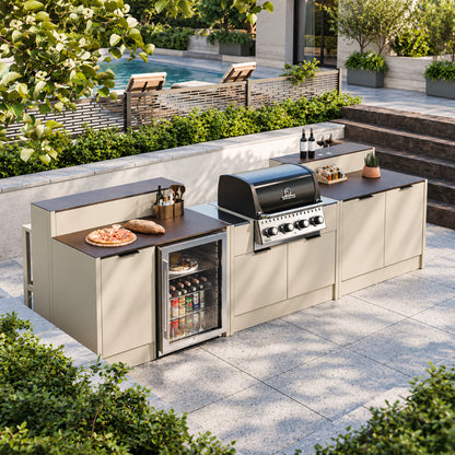 The Buckley Bar Outdoor Kitchen